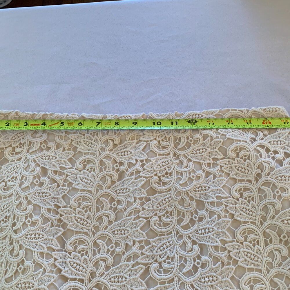 Talbot's Cream colored Size 10 Pencil Knee Length Skirt - Picture 6 of 12